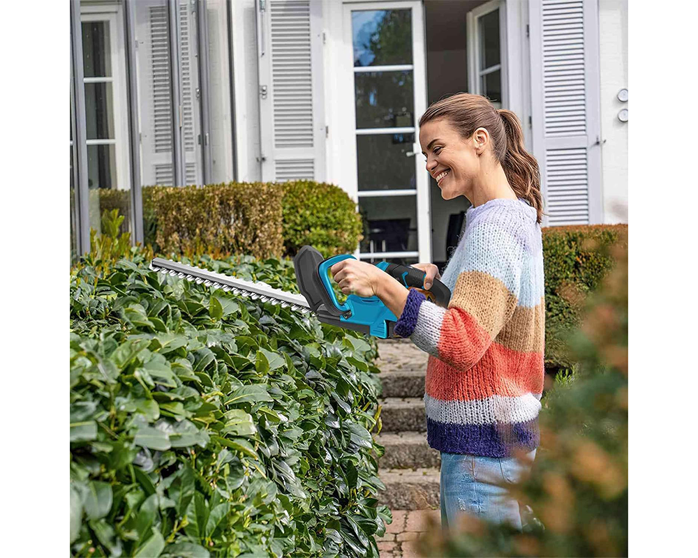 Cordless Hedge Trimmer 22 Inch