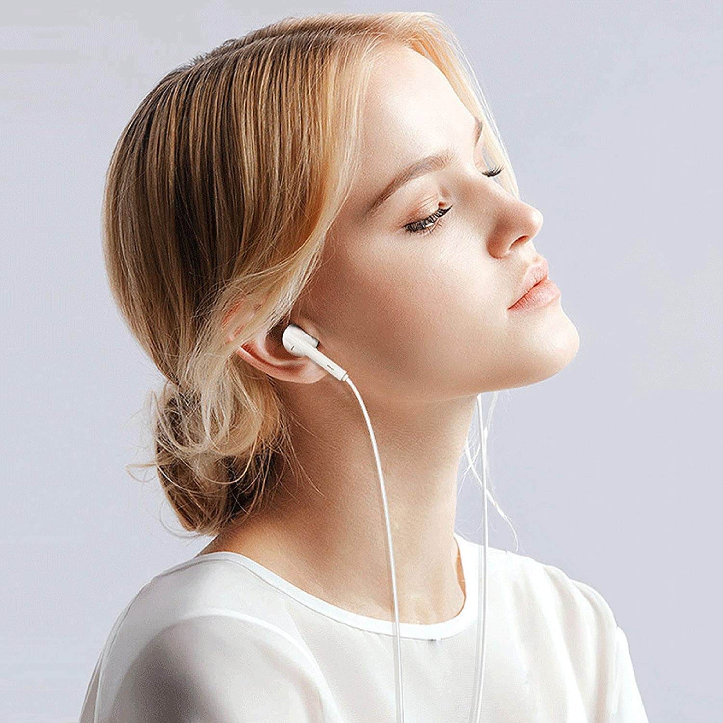 Aftermarket Earbuds Lightning Headphones for iPhone