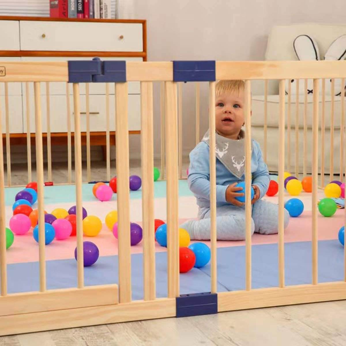 8 Panel Toddler Play Fence with Safety Gate Baby Playpen