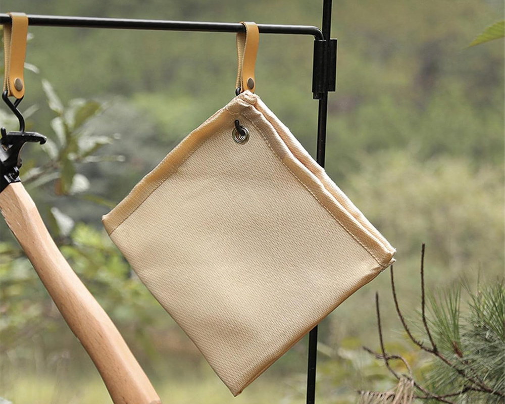 Outdoor Fire Retardant Mat Fireproof Fire Pit Pad for BBQ & Grill Protection