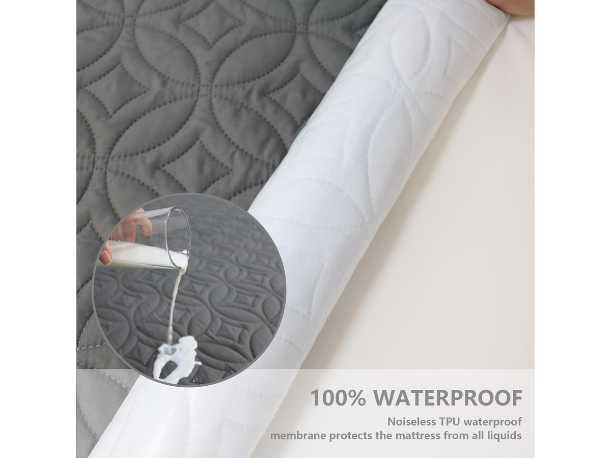 Waterproof Mattress Protector Deep Pocket Breathable Mattress Cover 153 X 203cm