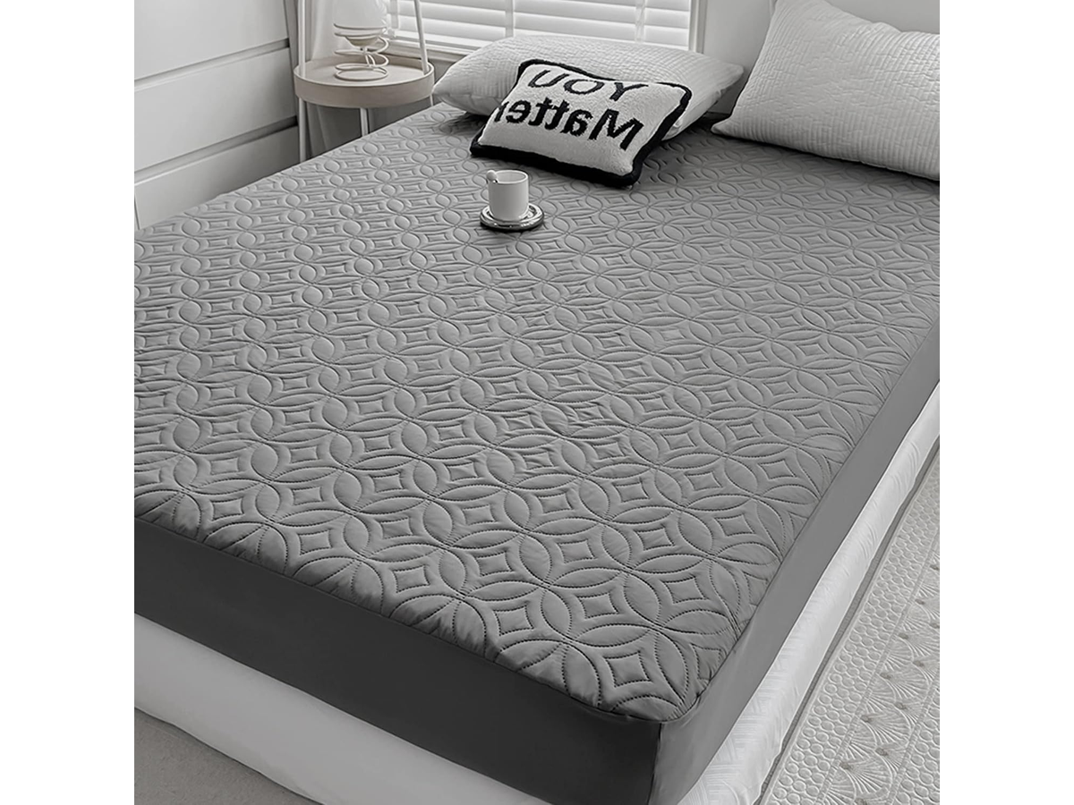 Waterproof Mattress Protector Deep Pocket Breathable Mattress Cover 153 X 203cm