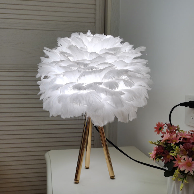Feather Table LED Lamp
